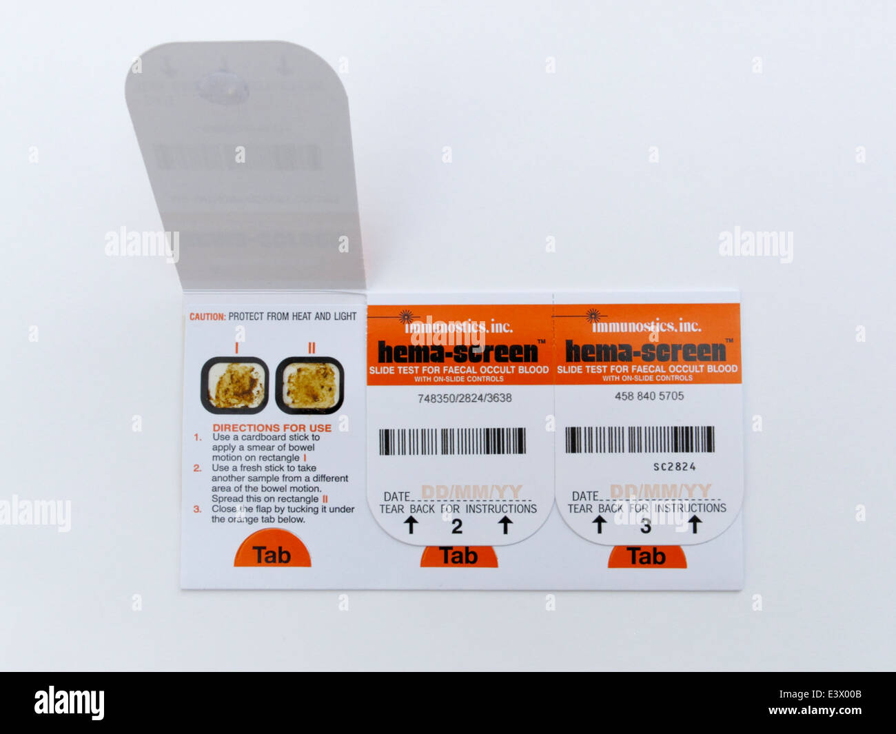 Faites glisser pour test de sang occulte dans les dépistage de masse du cancer de l'intestin en UK. Exploité par immunostics hema inc-écran sur les plus de 60 ans Banque D'Images