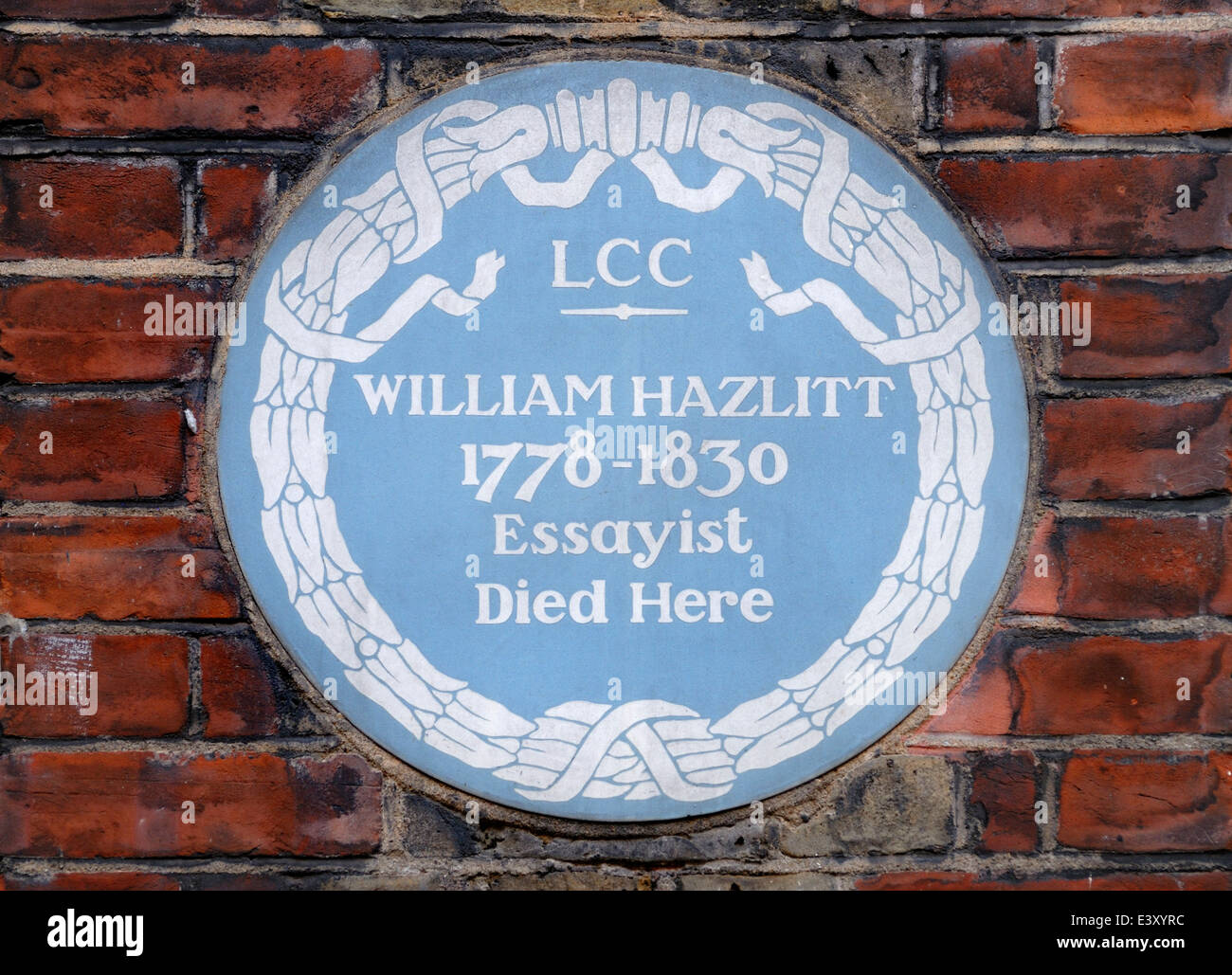 Londres, Angleterre, Royaume-Uni. Blue Plaque commémorant la mort de William Hazlitt (1778-1830) essayiste ; à 6 Frith Street, Westminster Banque D'Images
