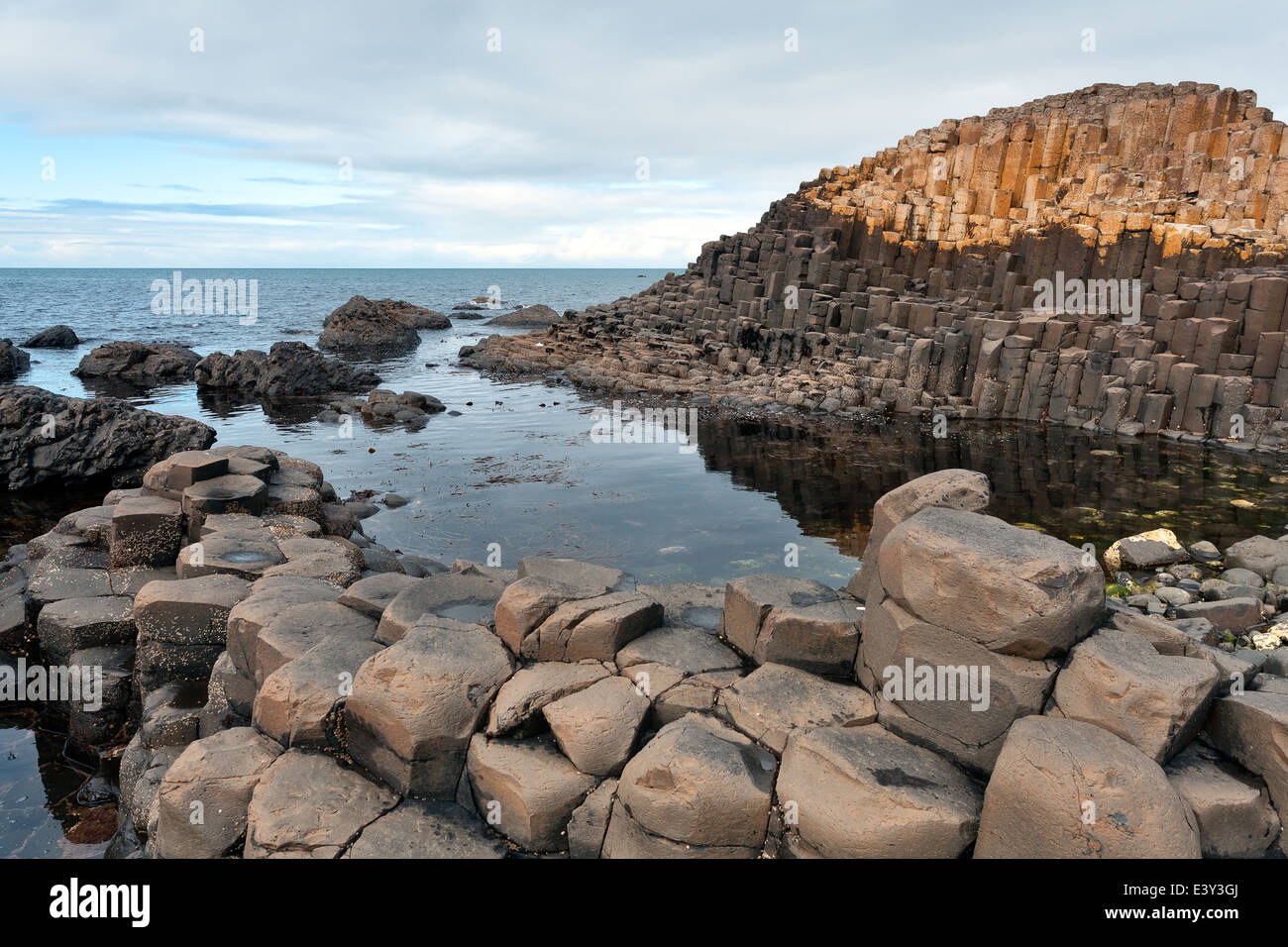 Les colonnes de basalte de Giant's Causeway Banque D'Images