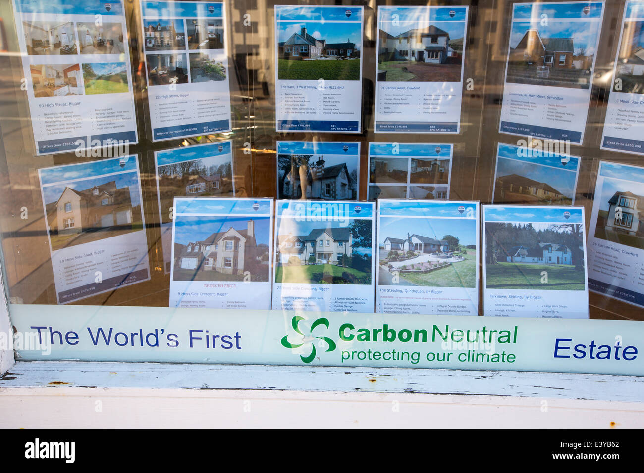 Le premier neutres en carbone agents immobiliers en Biggar dans le Southern Uplands d'Écosse, Royaume-Uni. Banque D'Images