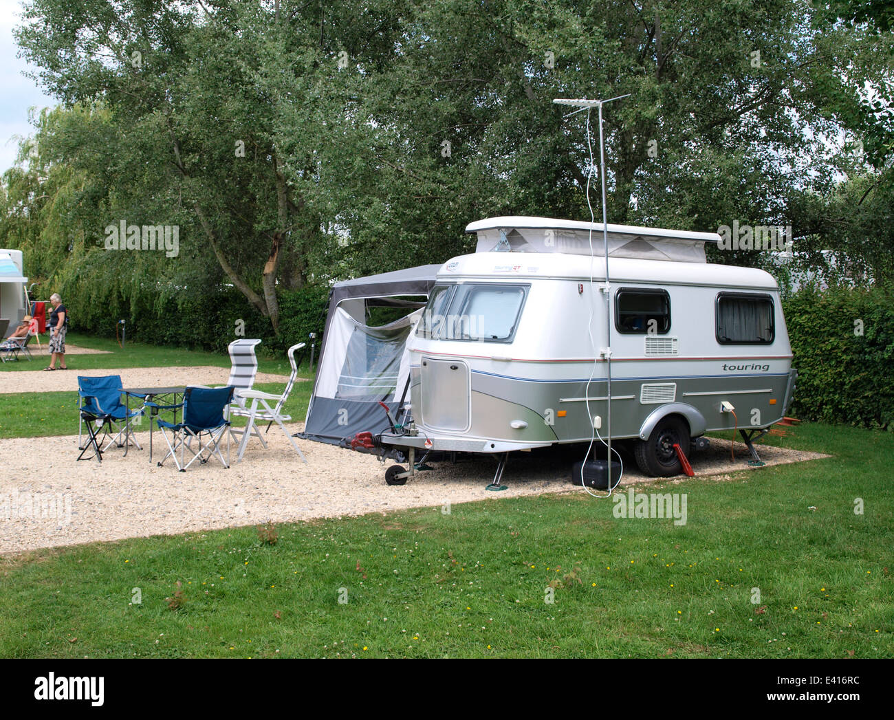 Caravane Eriba Touring GT avec un haut toit, Wiltshire, Royaume-Uni Banque D'Images