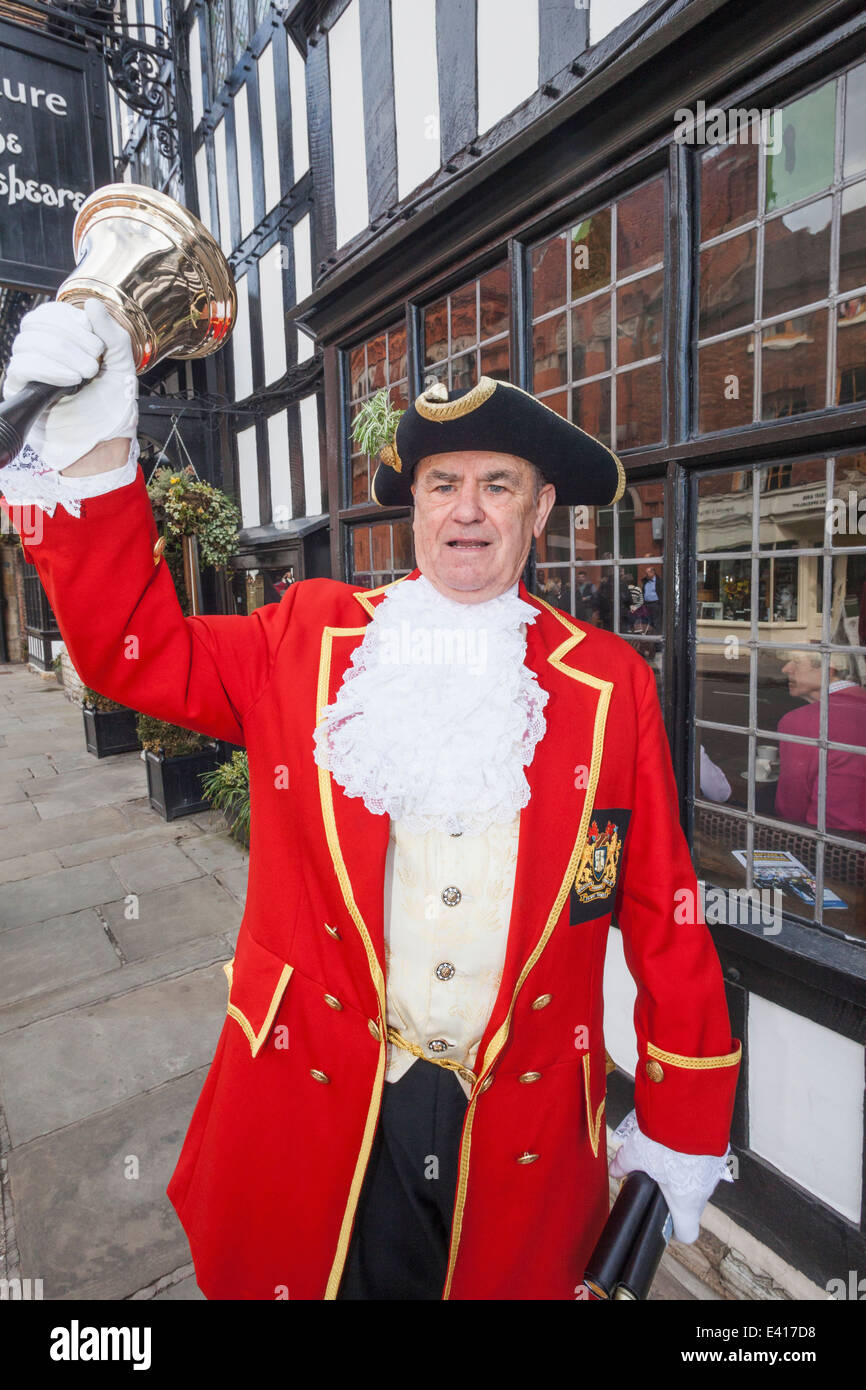 L'Angleterre, dans le Warwickshire, Stratford-upon-Avon, crieur public Banque D'Images