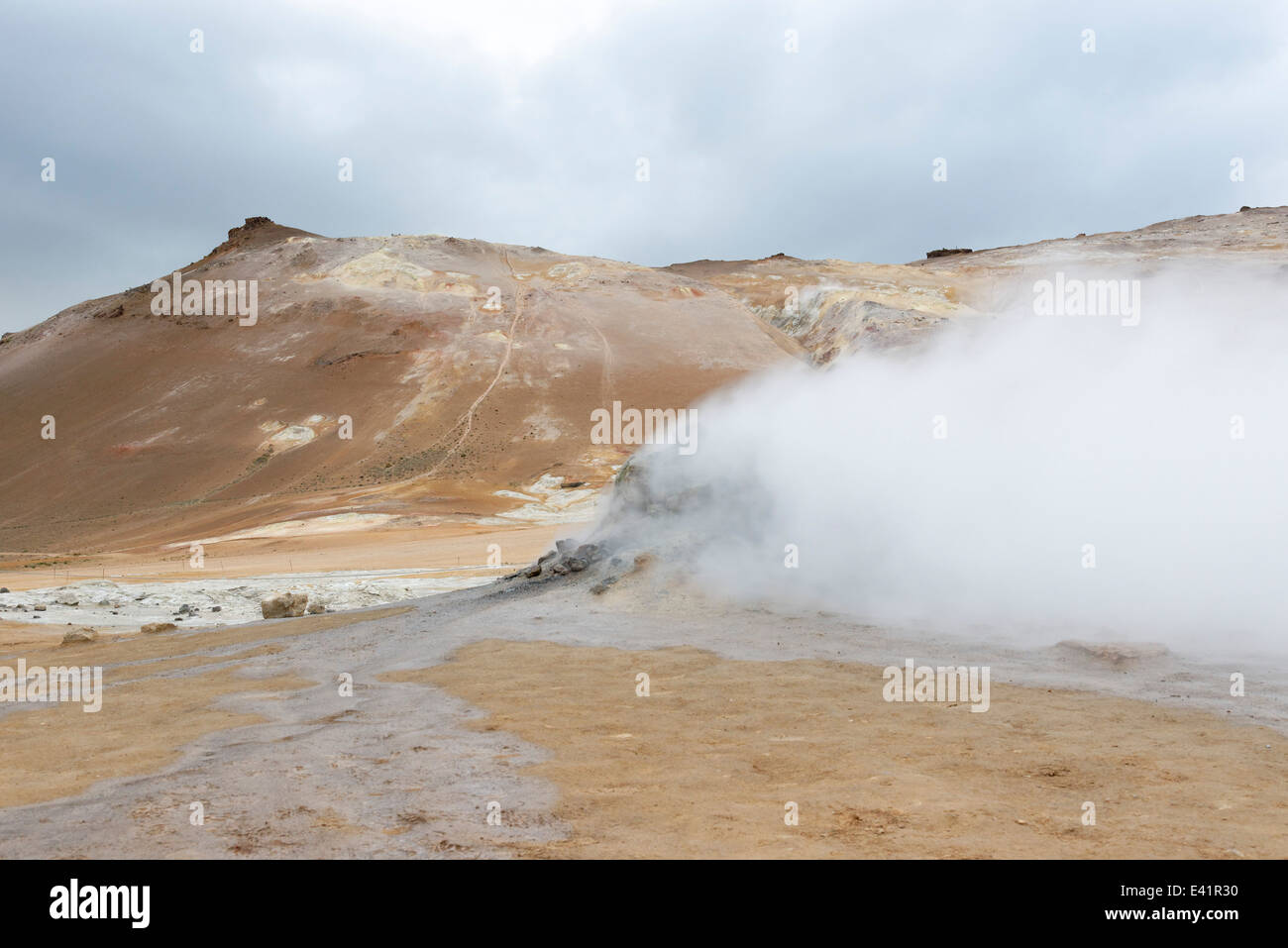 La solfatare dans Namfjall Hverir 73320 Namafjall, Hverir, water, Myvatn, au nord de l'Islande Banque D'Images