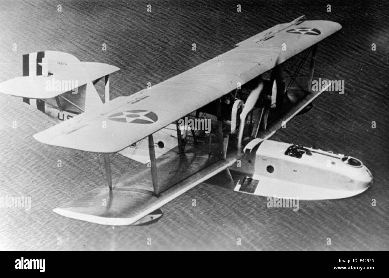 Une photographie de l'hydravion NAF PN-9, propulsé par un moteur Packard 1A-2500, montrant la conception et l'utilisation de l'avion par l'US Navy. Banque D'Images