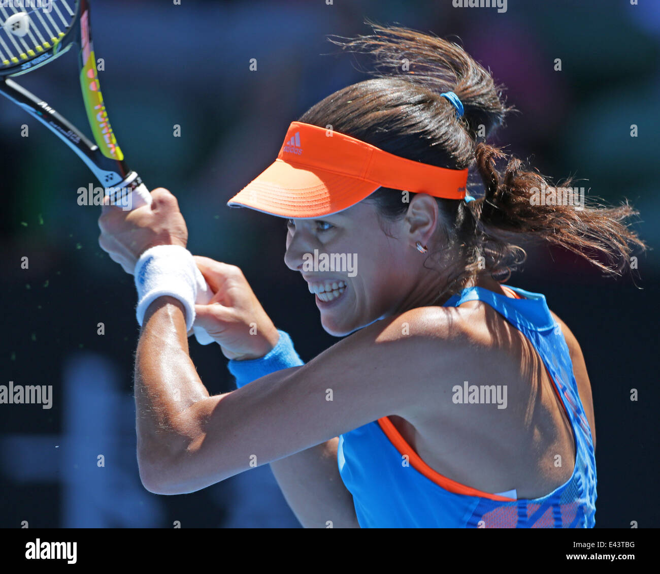 Australian Open Tennis 2014 à la Rod Laver Arena - Eugenie BOUCHARD (Can) a battu Ana Ivanovic (SRB) dans trois ensembles comprend : Ana Ivanovic Où : Melbourne, Australie Quand : 21 Jan 2014 Banque D'Images