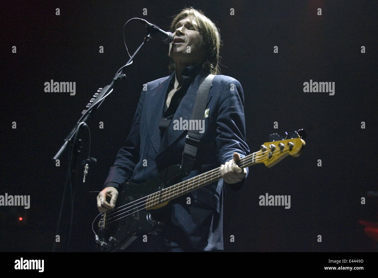 Sanseverino en concert à la SSE Hydro dans le cadre du festival de musique de Celtic Connections avec : Justin Currie,Sanseverino Où : Glasgow, Royaume-Uni Quand : 24 Jan 2014 Banque D'Images