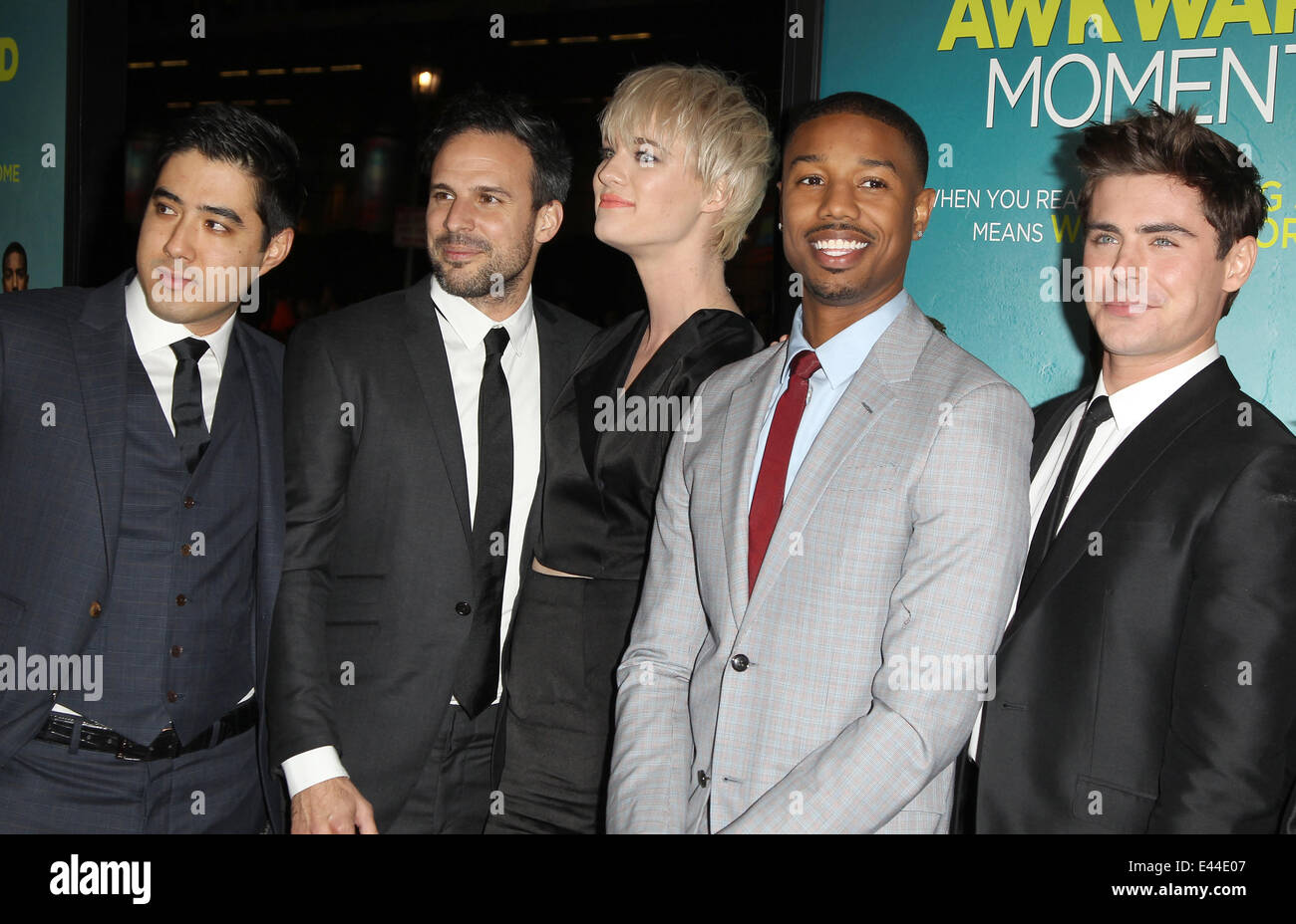 Première de l'accent dispose d' 'que' moment délicat du Regal Cinemas L.A. Vivre avec : Tom Gormican Mackenzie,Davis,Michael B. Jordan,Zac Efron Où : Los Angeles, California, United States Quand : 28 Jan 2014 Banque D'Images