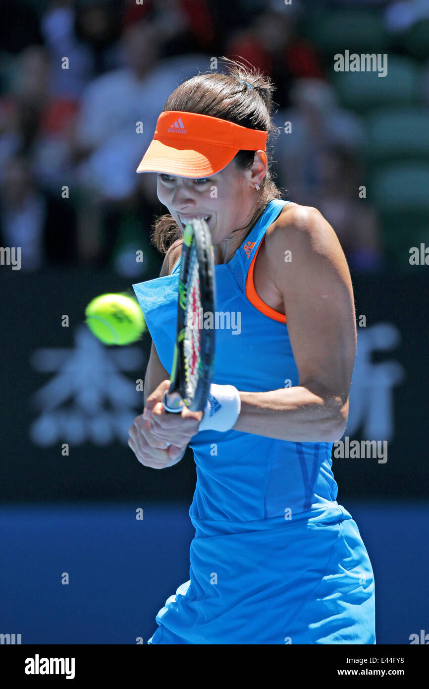 Australian Open de Tennis 2014. Melbourne. L'Australie. Mardi 21.1.2014. Eugénie BOUCHARD (Can) a battu Ana Ivanovic (SRB) en trois sets. - 25/04/2014 - Melbourne - Rod Laver Arena - Femmes - Brésil - Australie - copyright © Damir ATP IVKA Wh Banque D'Images
