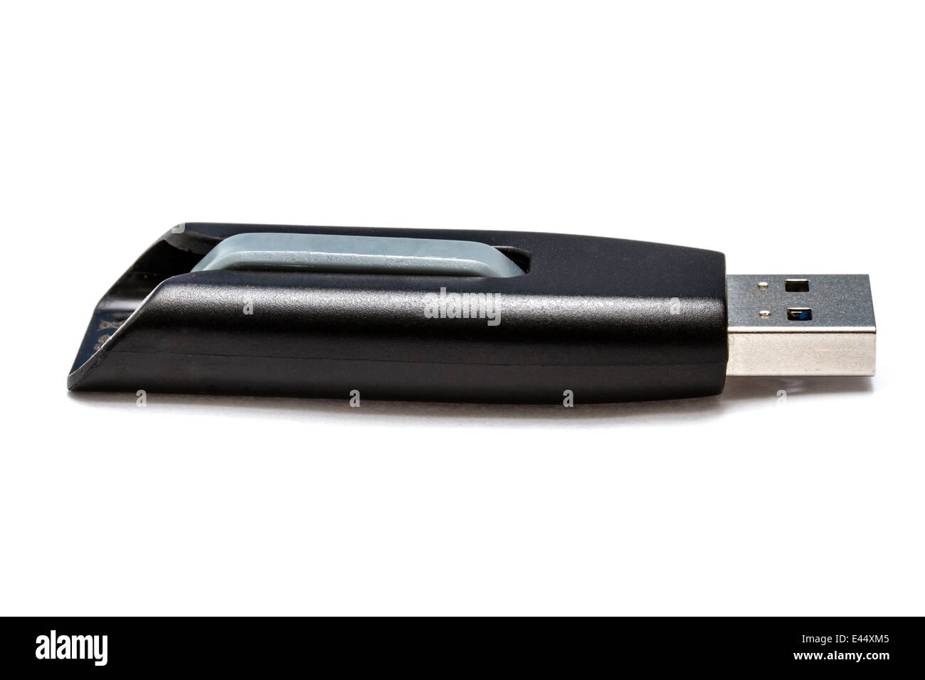 Lecteur Flash USB libre sur fond blanc Banque D'Images