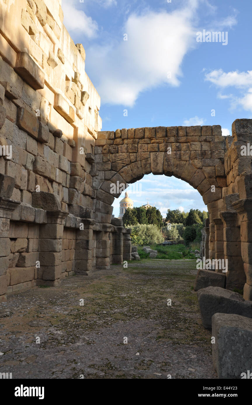 Zone archéologique, basilique romaine, Tindari, Patti, Messine, Sicile, Italie Banque D'Images