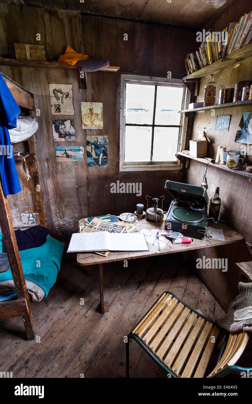 Cabane en bois de l'explorateur polaire Sir Wally Herbert qui a été démonté et transporté aux îles Falkland Island Museum, Port Stanley, Îles Falkland, Sud de l'océan Atlantique. Banque D'Images