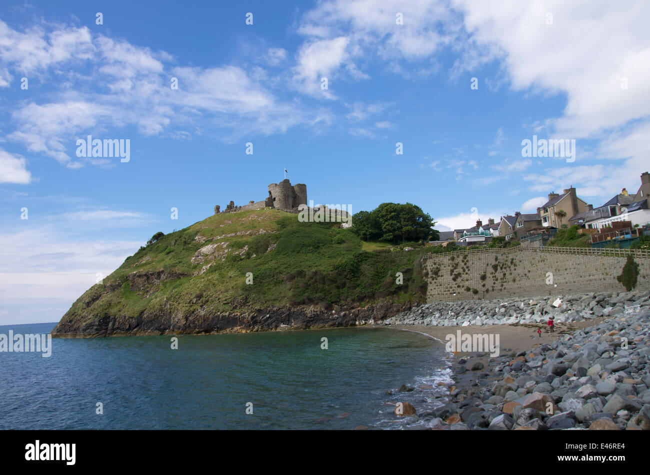 Front de mer et du château de Criccieth, Gwynedd, au nord du Pays de Galles Banque D'Images
