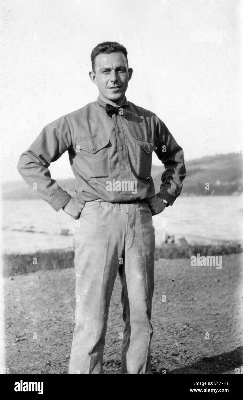 L'AL14-A 030, un avion Curtiss, est photographié lors de ses premières opérations de vol au-dessus du lac Keuka et de North Island, San Diego. Cet avion fait partie du développement historique de l'aviation, avec des liens avec Hammondsport, le berceau des pionniers de l'aviation. Banque D'Images