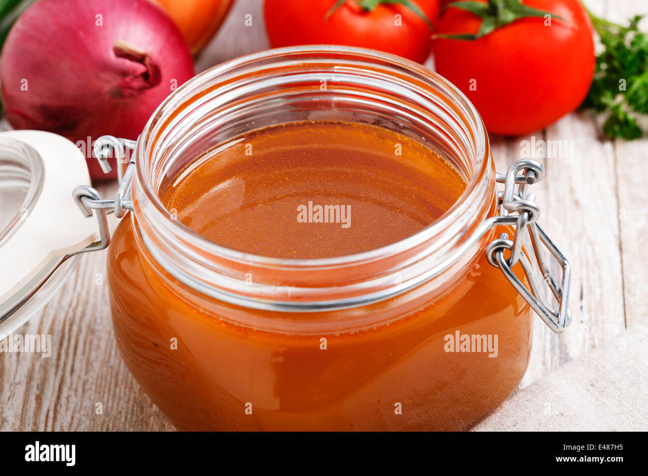 Bouillon de viande Banque de photographies et d’images à haute