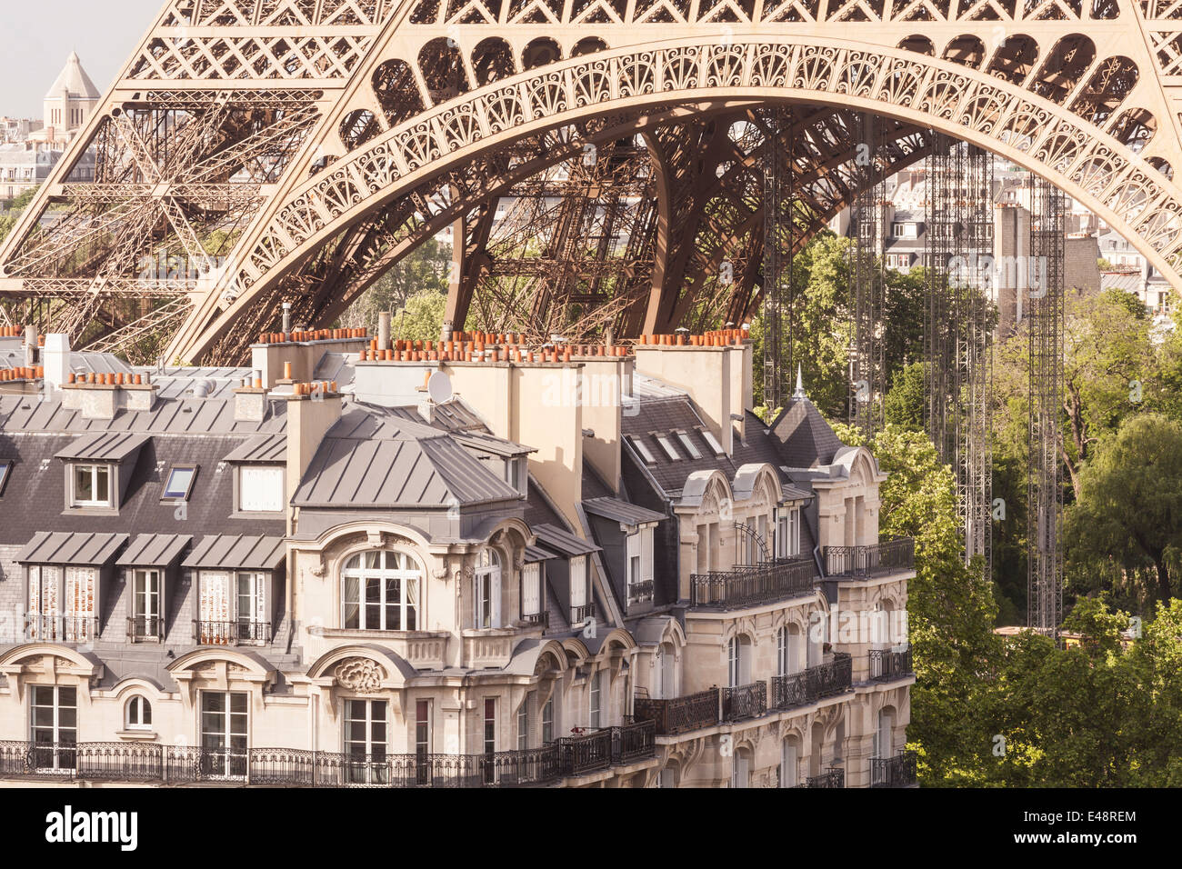 La Tour Eiffel à Paris, France. C'est l'un des endroits les plus visités dans le monde. Banque D'Images