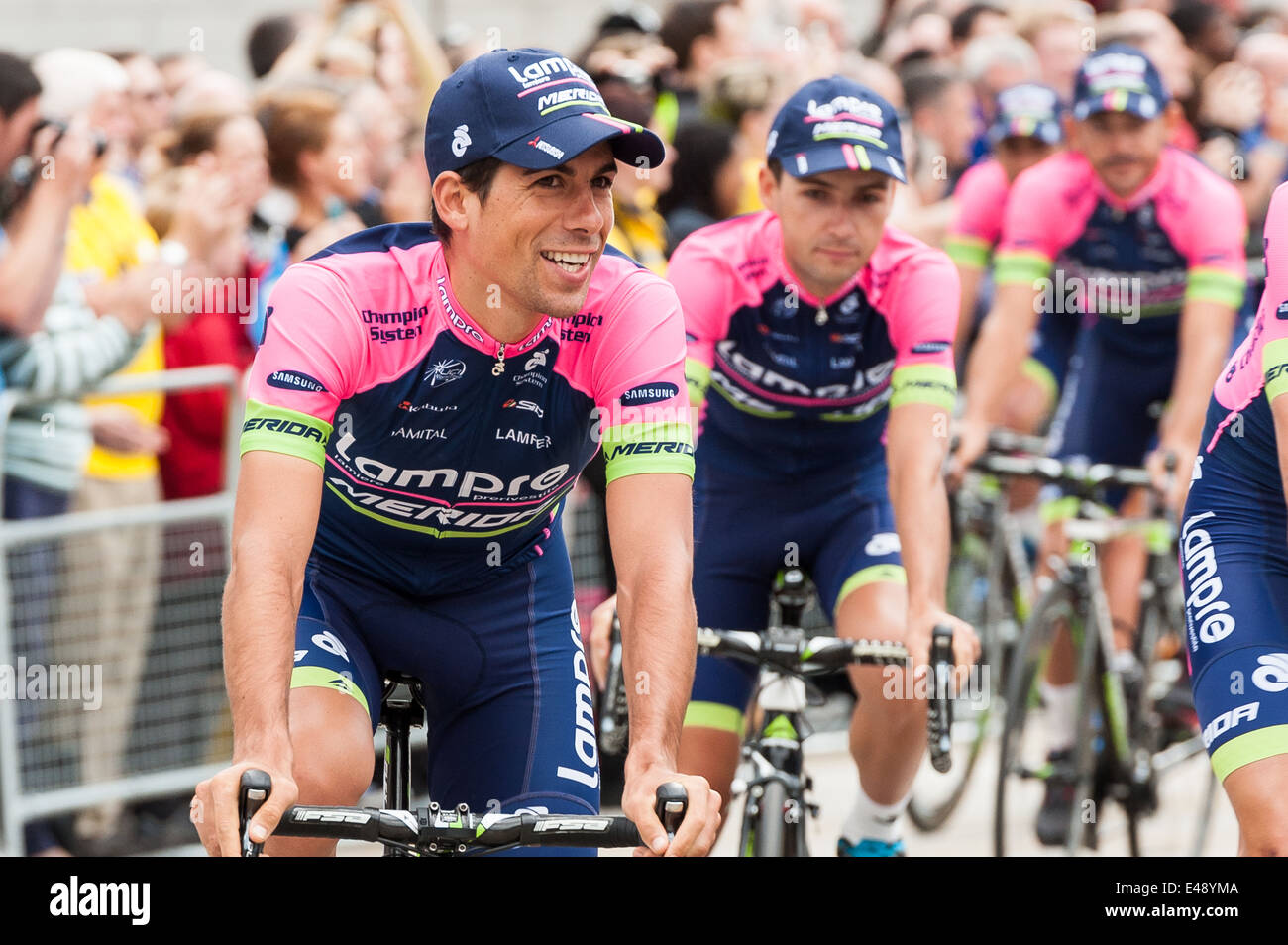 Le coureur de cycle de l quipe cycliste Lampre Merida dans le