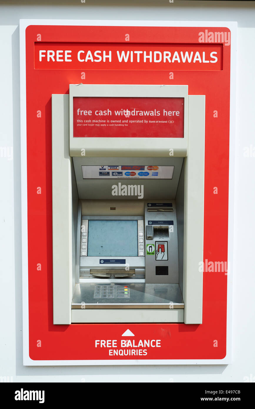Distributeur automatique de retrait d'espèces gratuit offrant Banque D'Images