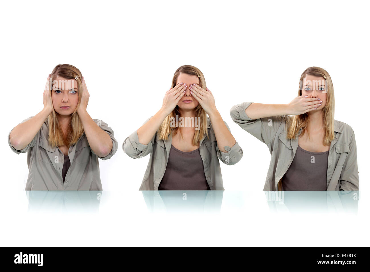 Woman covering her eyes Banque D'Images