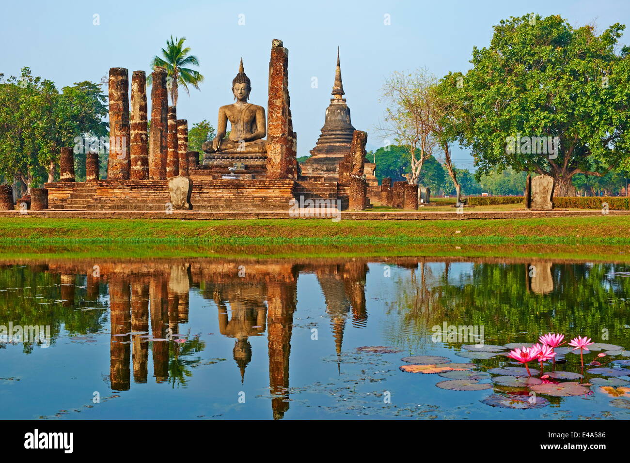 Wat Mahatat, Sukhothai Historical Park, UNESCO World Heritage Site, Sukhothai, Thaïlande, Asie du Sud, Asie Banque D'Images
