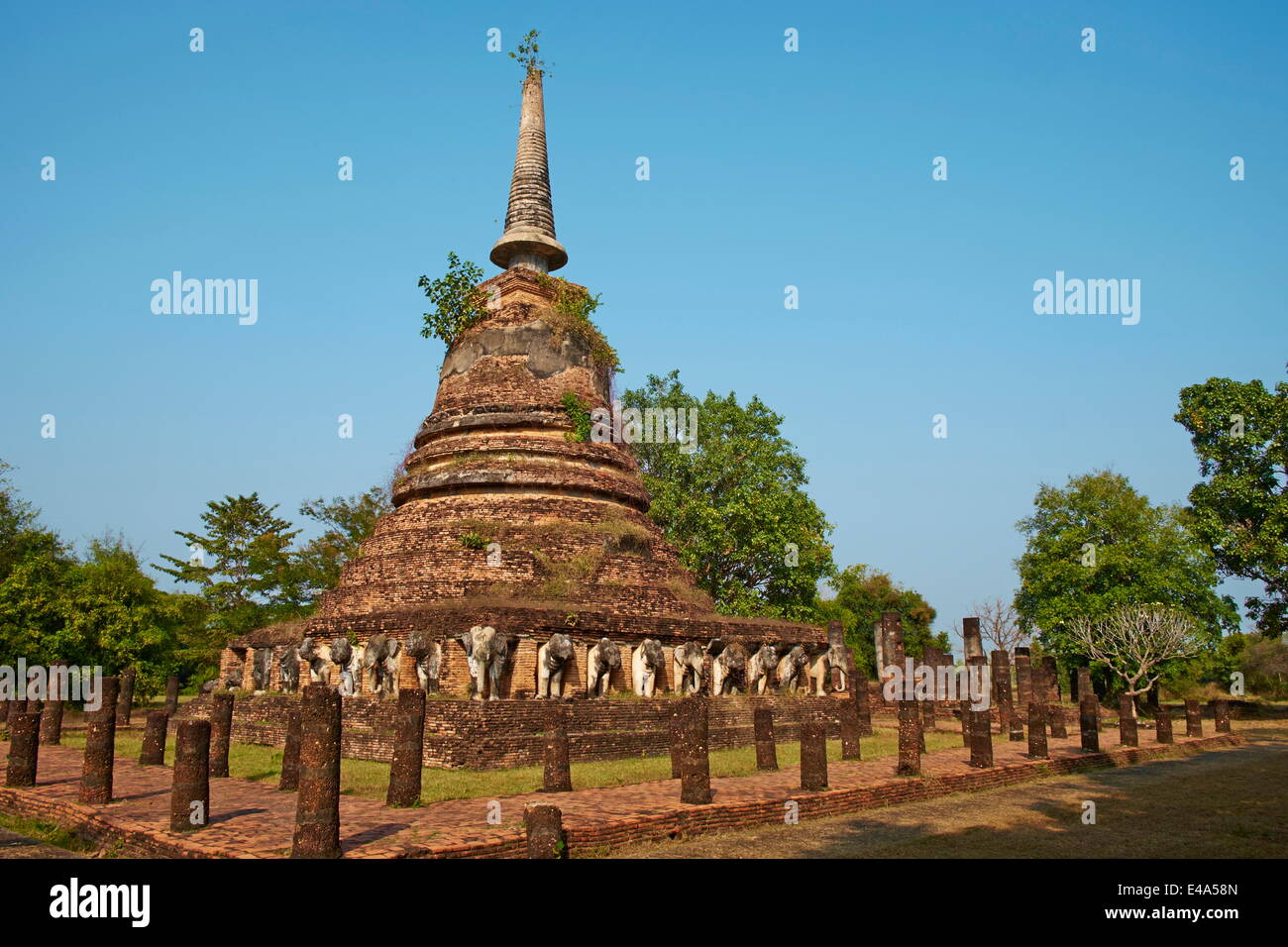 Wat Chang Lom, Parc historique de Sukhothaï, UNESCO World Heritage Site, Sukhothai, Thaïlande, Asie du Sud, Asie Banque D'Images