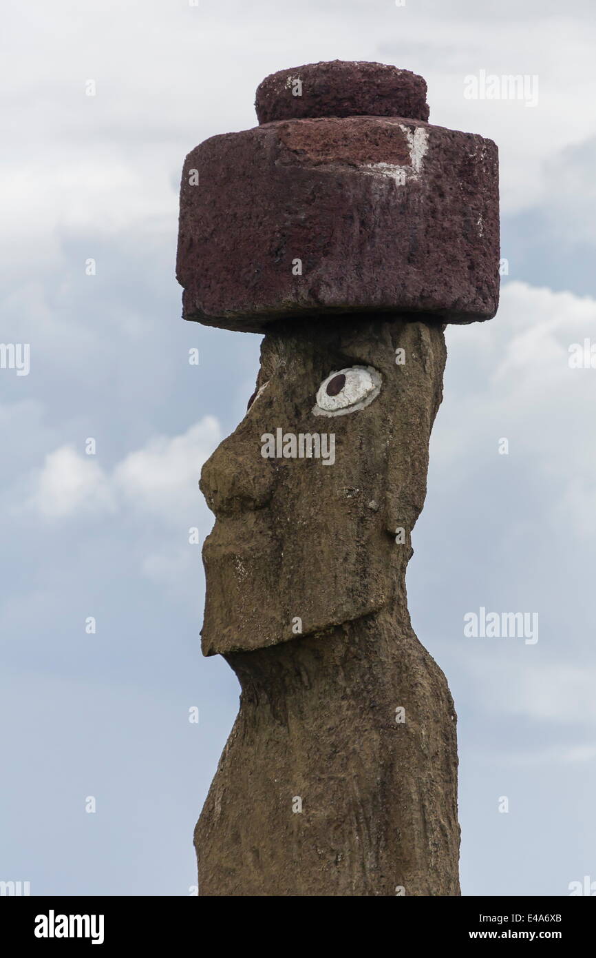 Original conservé dans le moai Zone Archéologique Tahai, parc national de Rapa Nui, l'UNESCO, l'île de Pâques (Isla de Pascua), Chili Banque D'Images