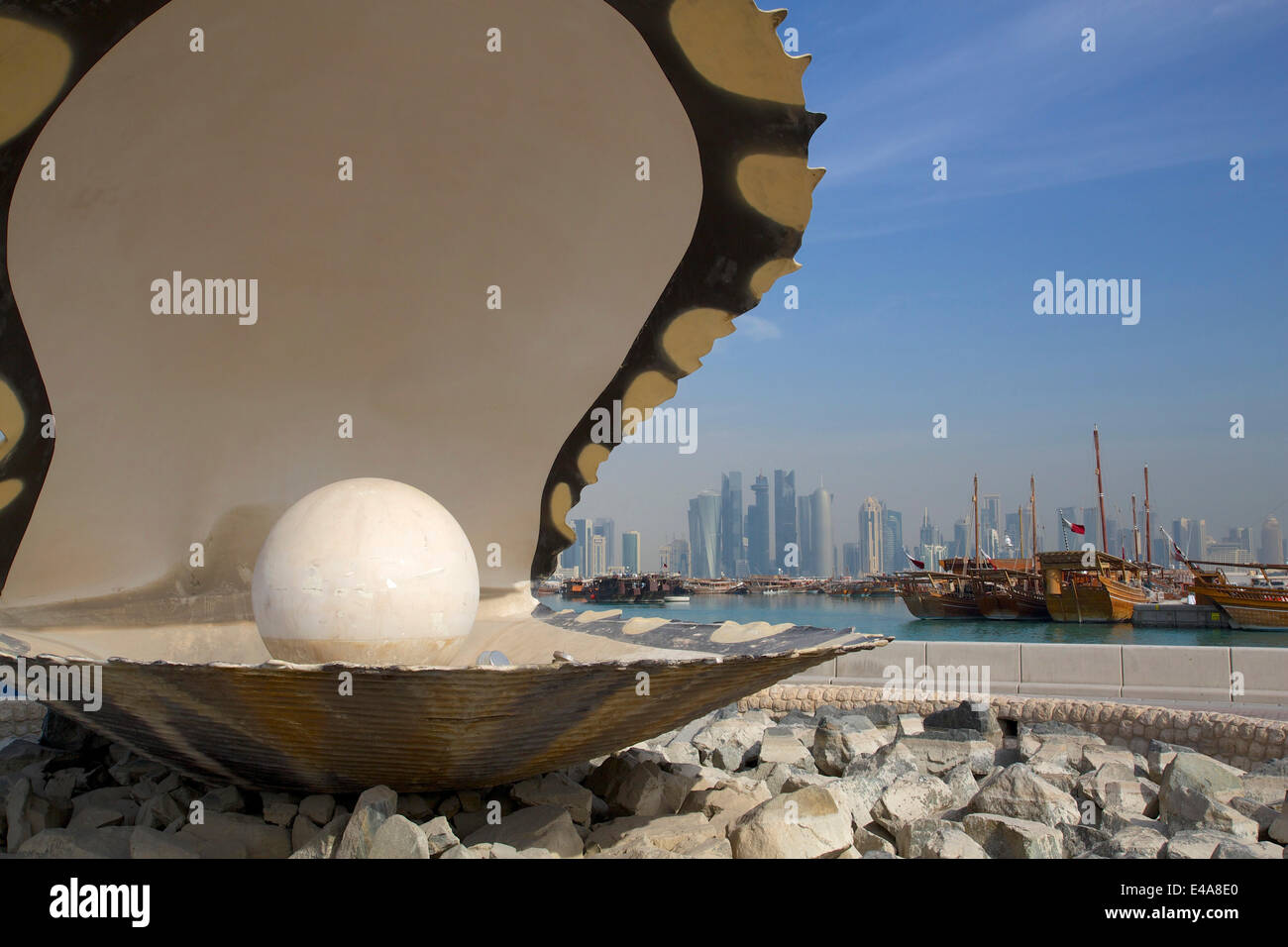 Le Monument de la perle, la Corniche, Doha, Qatar, Moyen-Orient Banque D'Images