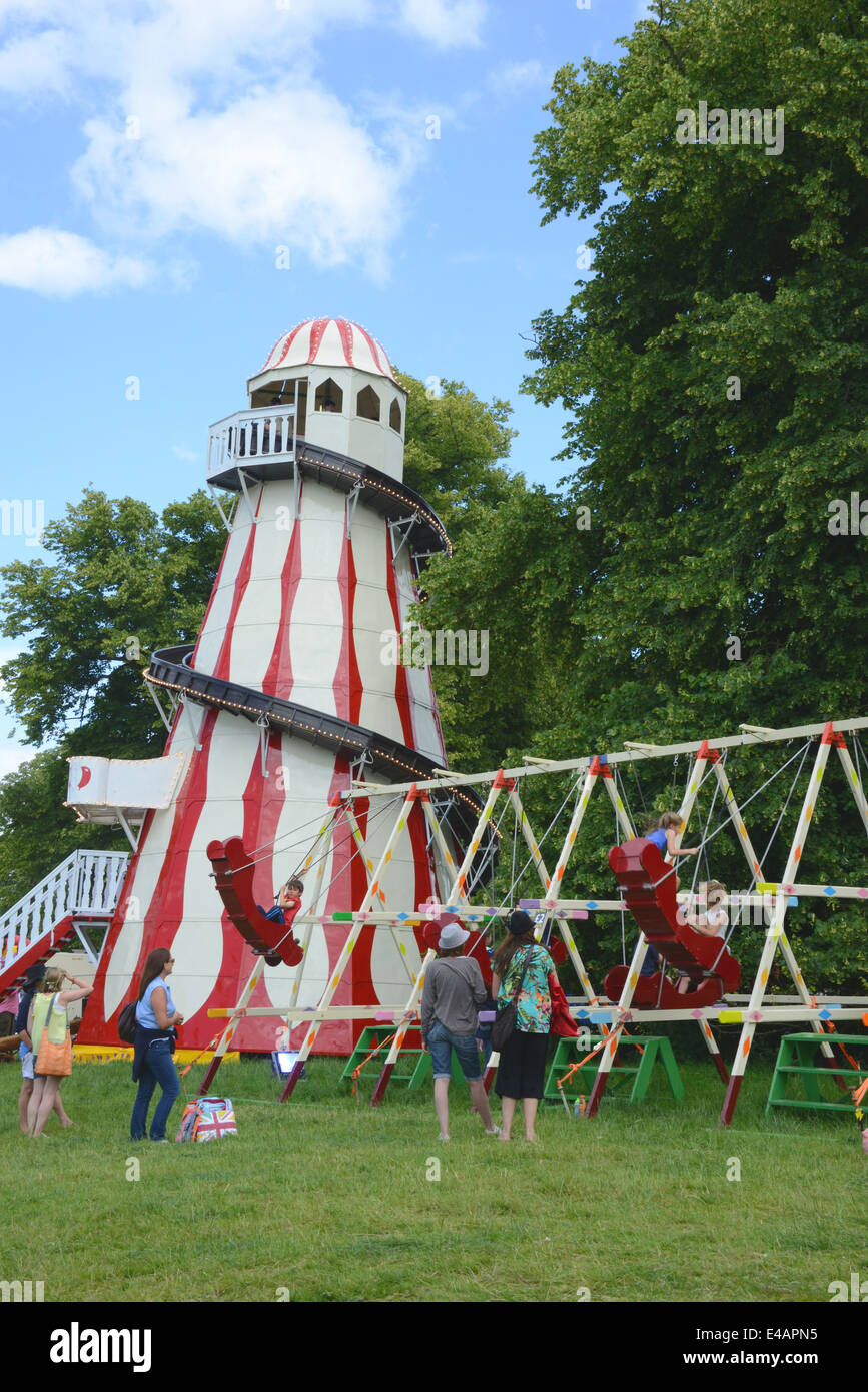 Activités pour les enfants, Cornbury Festival, Chadlington, Oxfordshire, UK Banque D'Images