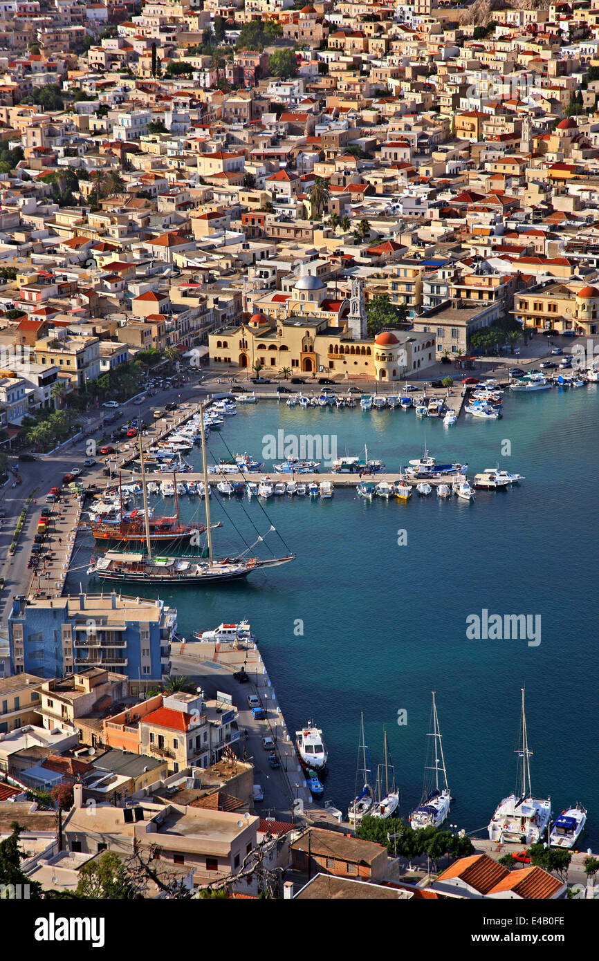 Vue panoramique de la ville de Pothia, Kalymnos, Dodecanese, en Grèce. Banque D'Images