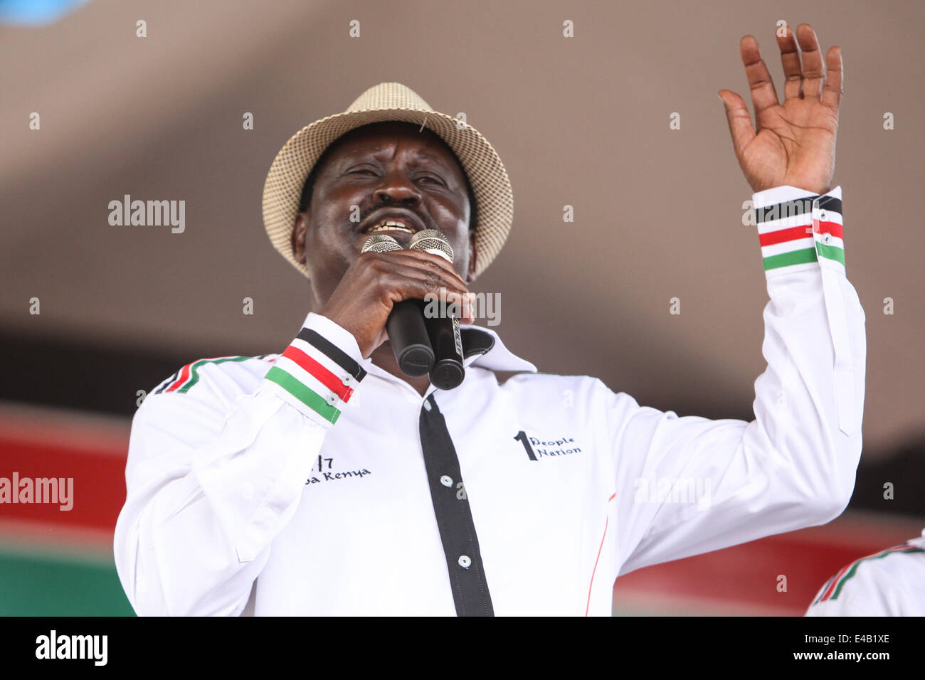 Nairobi, Kenya, le 7 juillet, 2014.chef de la Coalition pour des réformes et de la démocratie (cordon) dirigé par l'ancien premier ministre Raila Odinga adresse son soutien, au cours de la Saba Saba (ou dans la langue swahilie Seven-Seven) manifestation tenue dans le centre de Nairobi, capitale du Kenya le 07 juillet 2014. La journée Saba Saba est marqué à la répression gouvernementale des manifestations sur une démocratie multipartite dans le mouvement des années 1990. Odinga a promis d'organiser un rassemblement massif à ce jour, à moins que le Kenya Le Président Uhuru Kenyatta répond à sa demande d'organiser un dialogue national Crédit : Tom Maruko/Pacific Press/Alamy Live News Banque D'Images