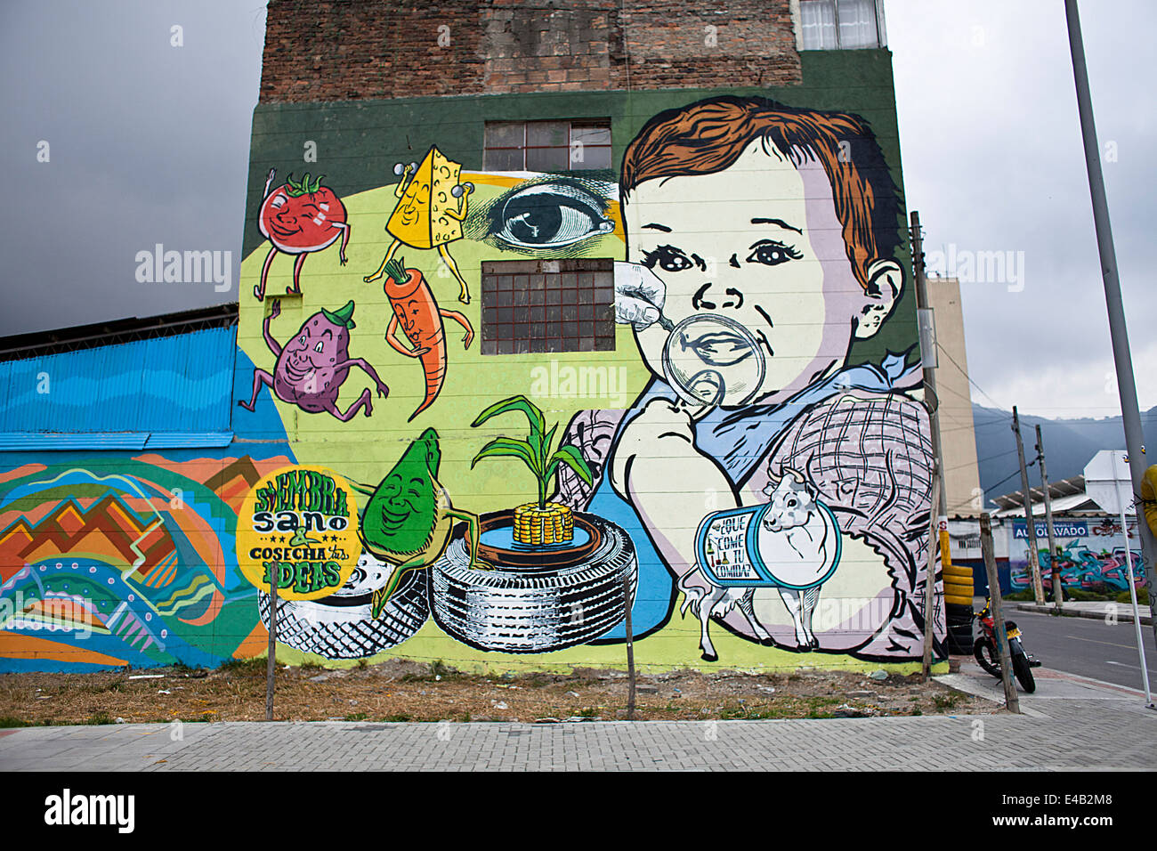 De nombreuses villes à travers le monde sont représentés dans la culture urbaine, Bogota, est une ville dense et diversifié, où les murs commencent à être Banque D'Images