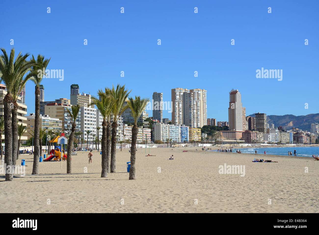 Playa de Poniente, Benidorm, Costa Blanca, Alicante Province, Royaume d'Espagne Banque D'Images