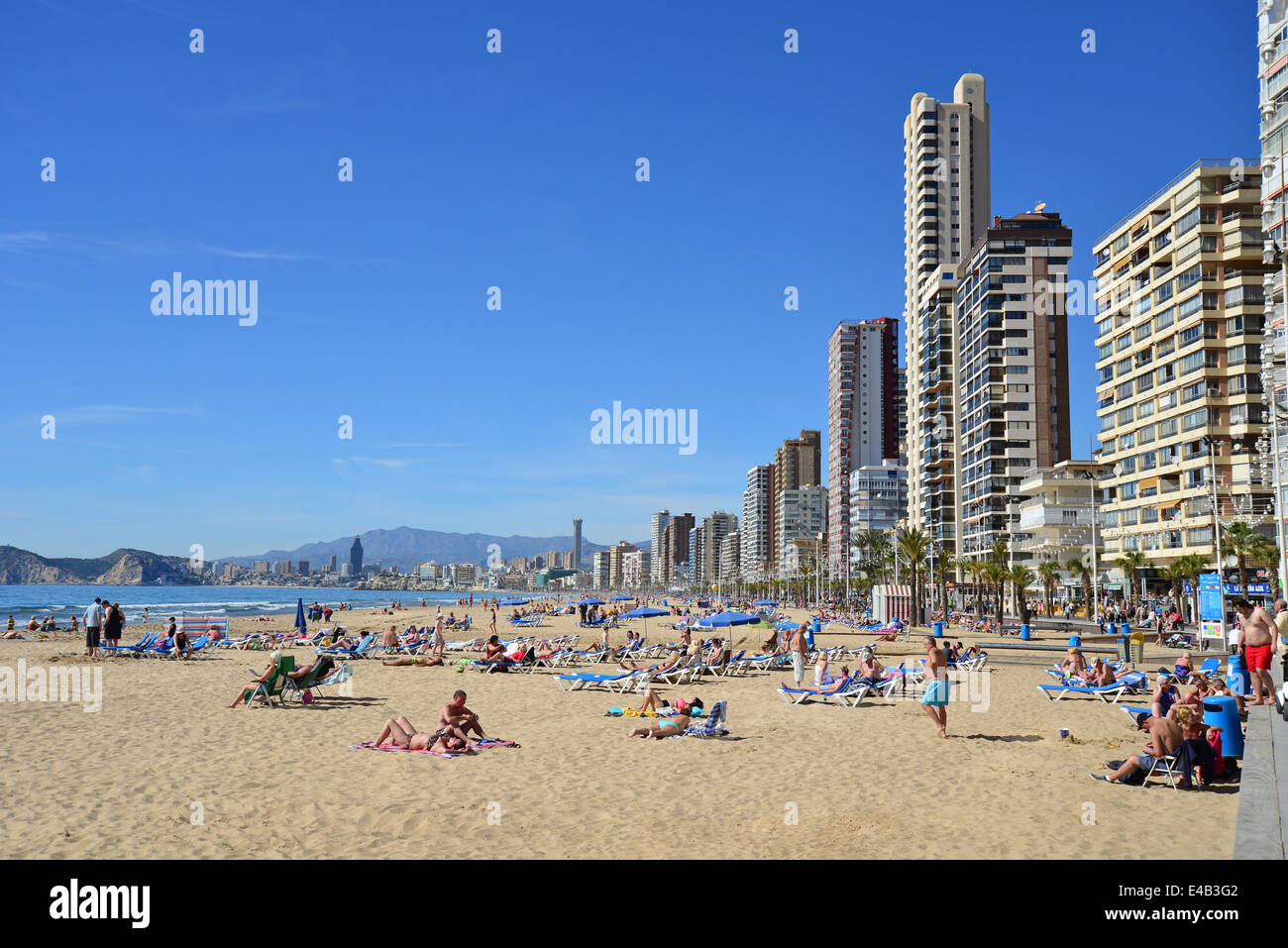 Playa de Levante, Benidorm, Costa Blanca, Alicante Province, Royaume d'Espagne Banque D'Images