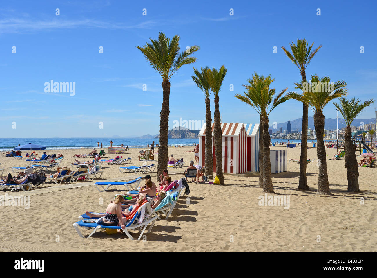 Playa de Levante, Benidorm, Costa Blanca, Alicante Province, Royaume d'Espagne Banque D'Images