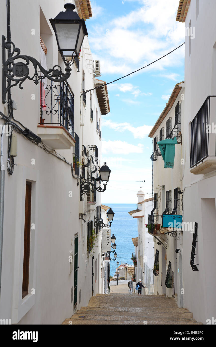Ruelle de la vieille ville, Altea, Costa Blanca, Alicante Province, Royaume d'Espagne Banque D'Images