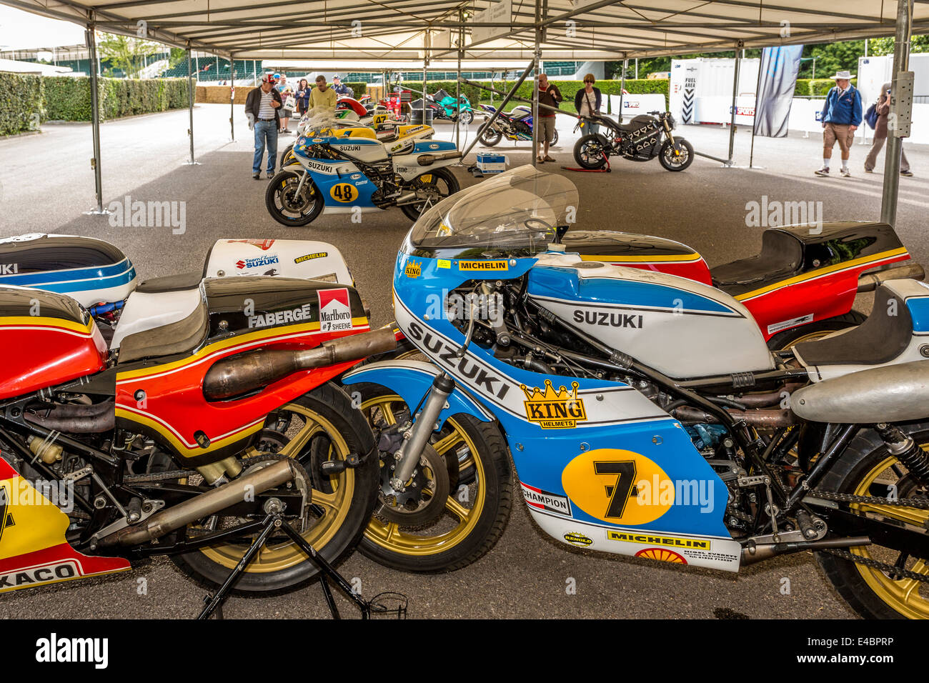 Suzuki motorbikes Banque de photographies et d'images à haute résolution -  Alamy