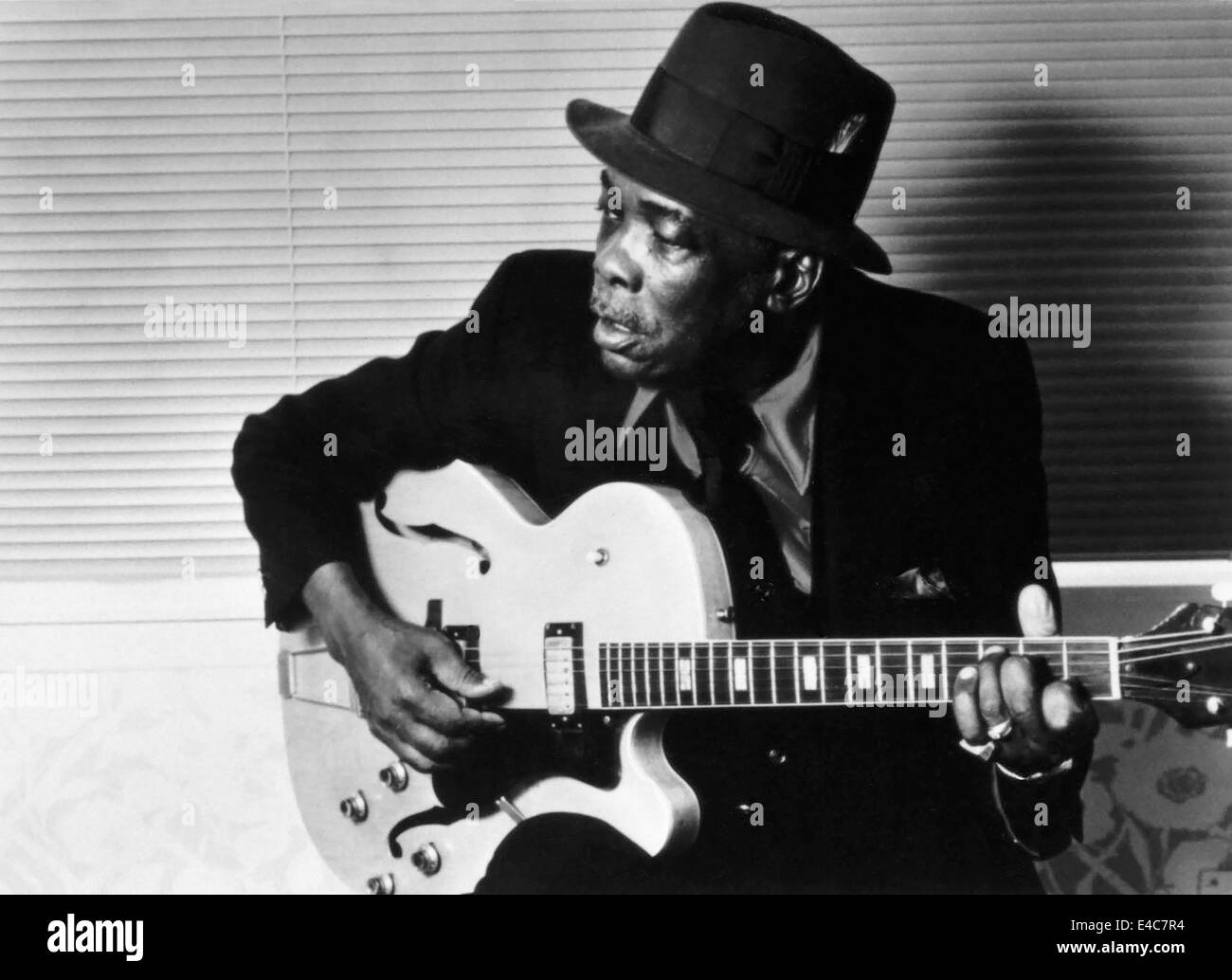 John Lee Hooker, chanteur de blues américain, auteur-compositeur et guitariste, Portrait, circa 1990 Banque D'Images