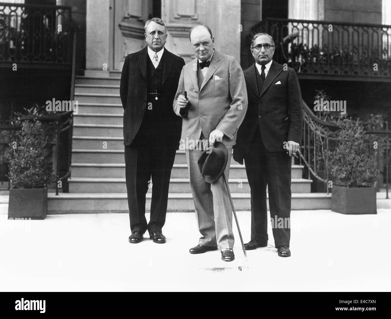 William Randolph Hearst, Winston Churchill, Louis B. Mayer, Portrait, 1930 Banque D'Images