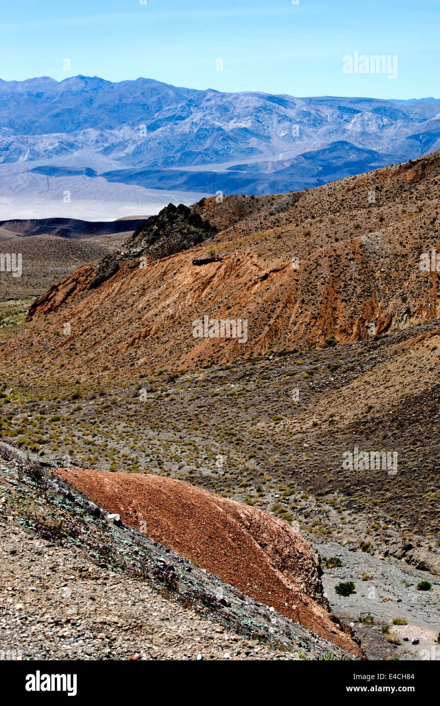Towne Pass avec Panamint Valley, Death Valley National Park, California, USA Banque D'Images