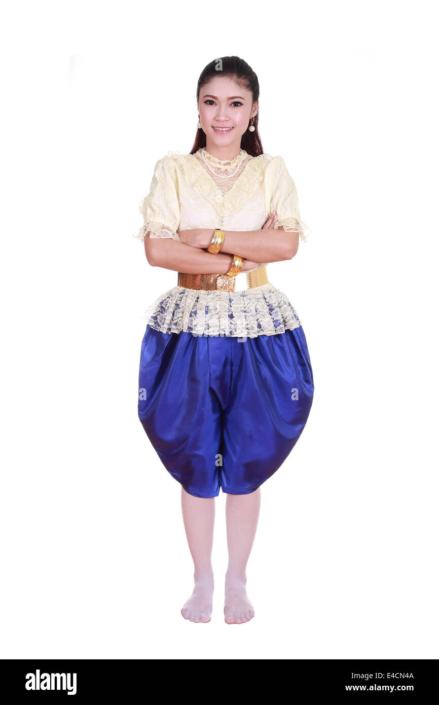 Femme portant robe typiquement thaïlandais isolé sur fond blanc, de l'identité de la culture de la Thaïlande Banque D'Images