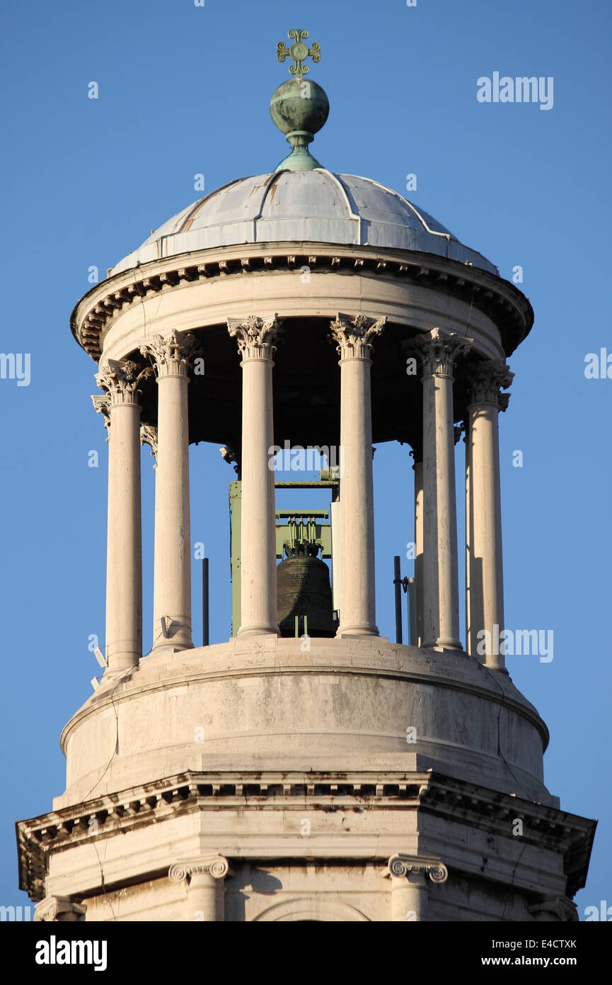 Clocher de Saint Paul hors les murs de la basilique Saint-Pierre de Rome, Italie Banque D'Images