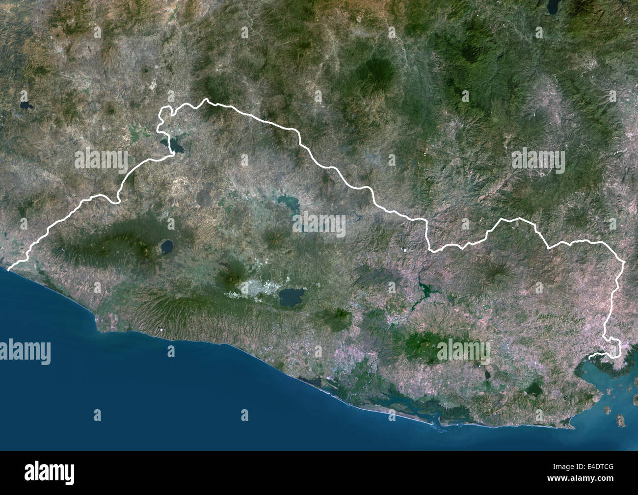 Salvador, en Amérique centrale, True Color Satellite Image avec bordure. Vue satellite de Salvador (avec marges). Cette image a été com Banque D'Images