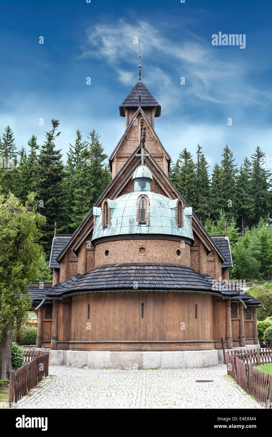 Vieux temple en bois Wang à Karpacz, Pologne. Banque D'Images