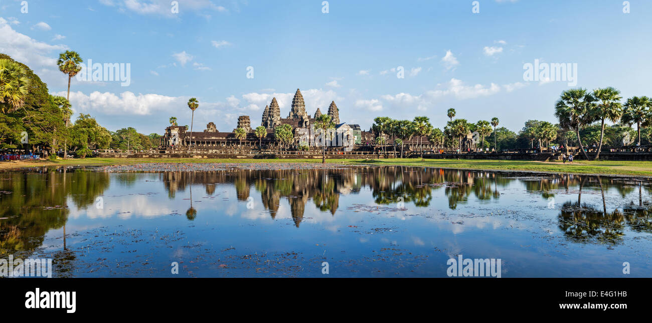Panorama du célèbre monument Cambodge Angkor Wat Banque D'Images