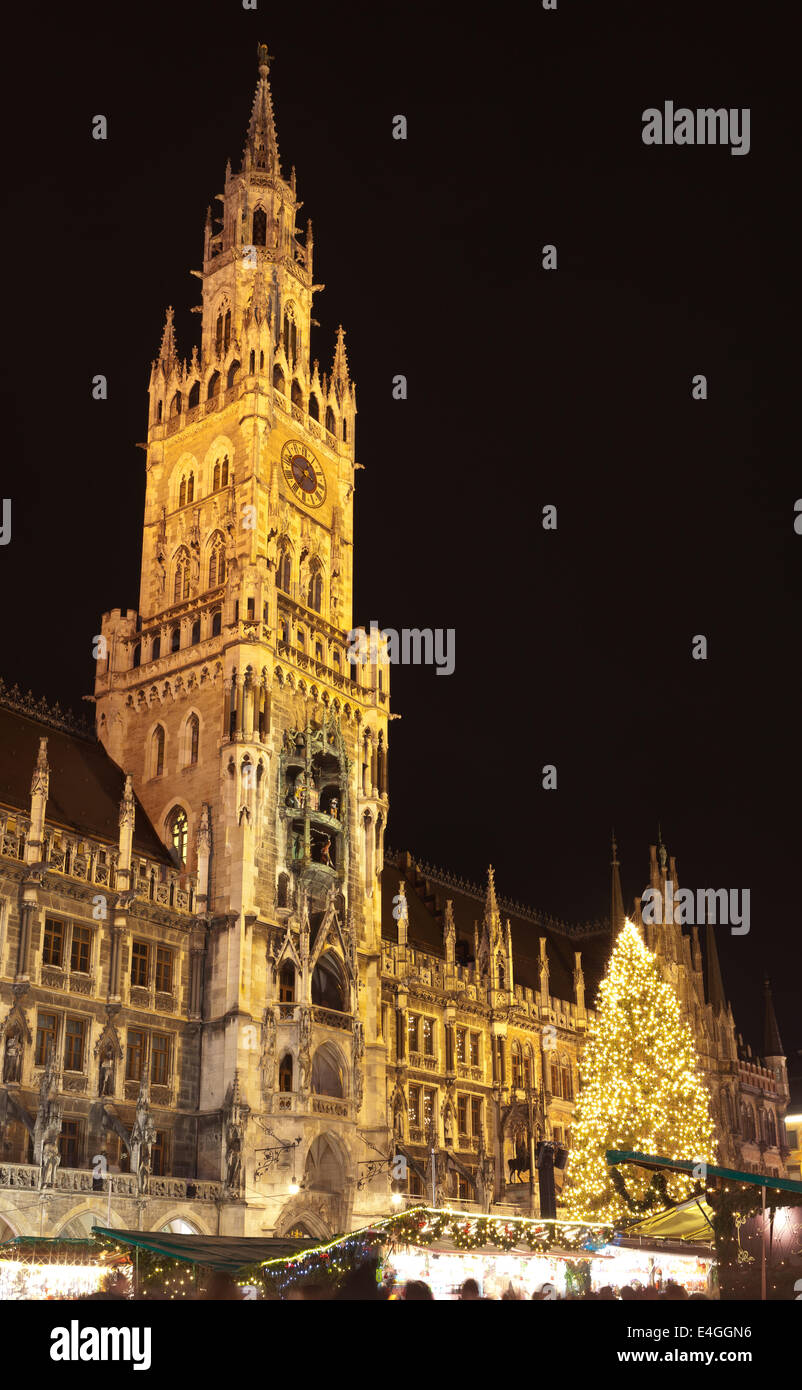 Le marché de Noël sur la Marienplatz à Munich, Allemagne Banque D'Images