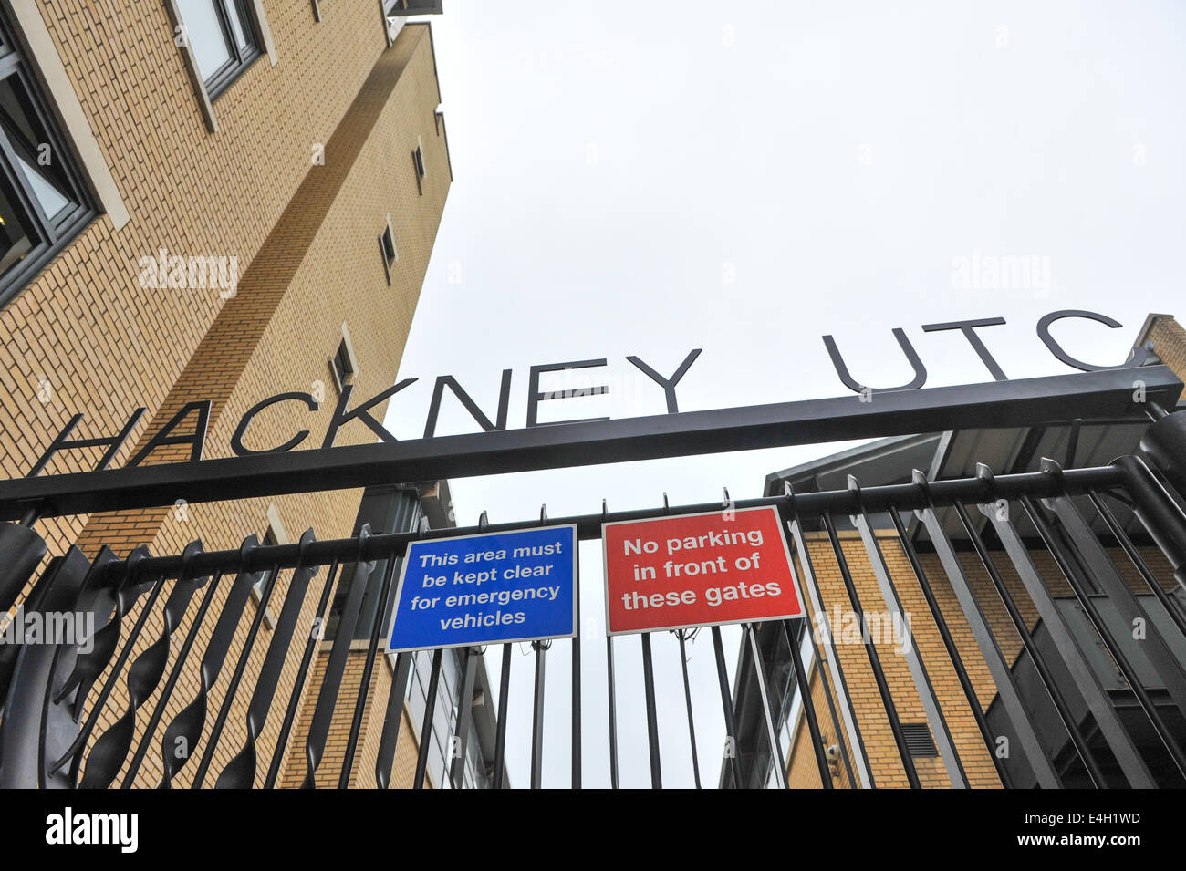 Kingsland Road, Hoxton, London, UK. 11 juillet 2014. Le Hackney UTC, le premier à ouvrir à Londres est de fermer après seulement deux ans. Seulement 29 demandes ont été reçues d'une cible de 75 pour septembre et est maintenant considérée comme non viable. Crédit : Matthieu Chattle/Alamy Live News Banque D'Images