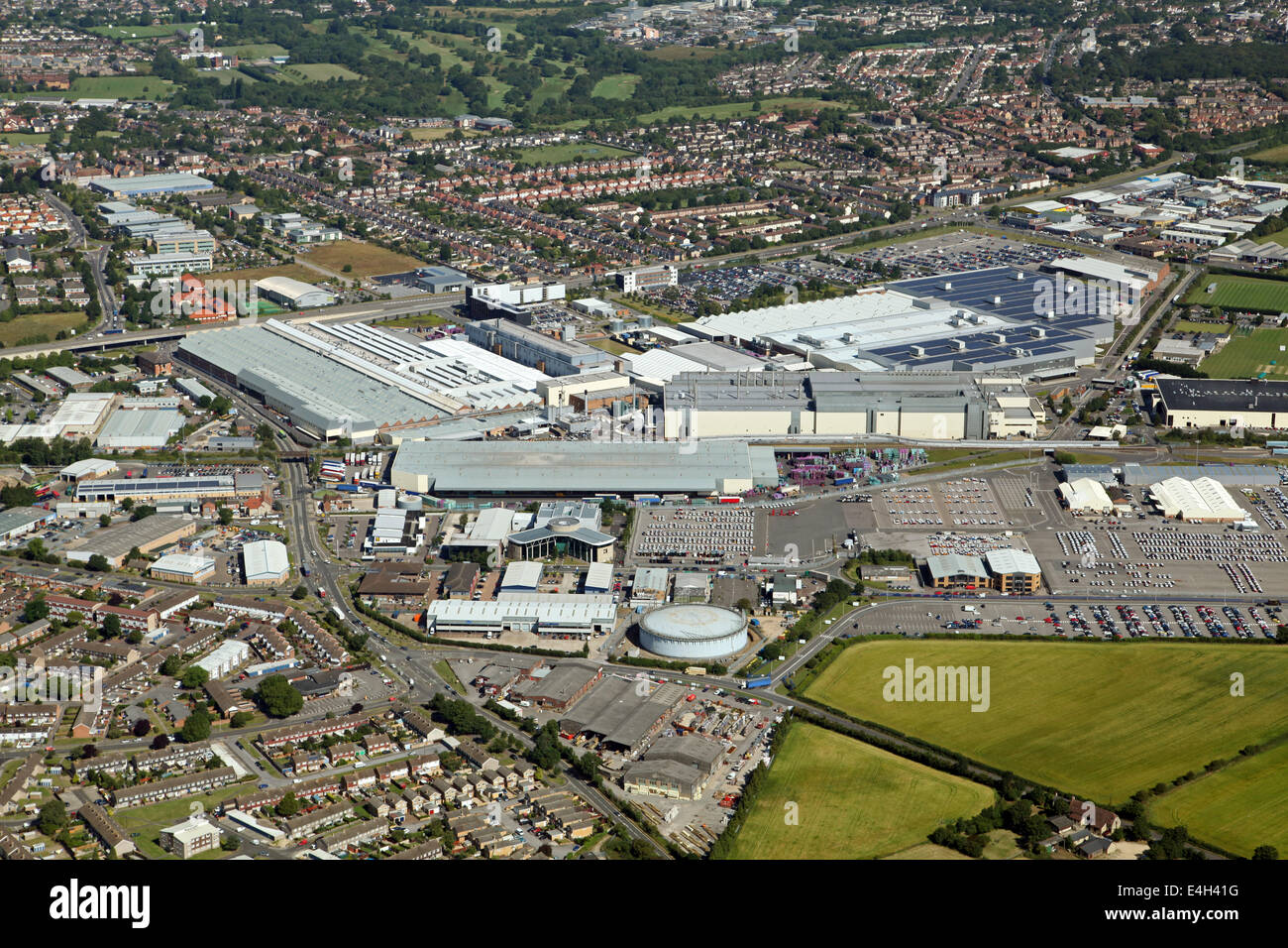Vue aérienne de l'usine de fabrication de mini-voiture à Cowley dans Oxford, UK Banque D'Images