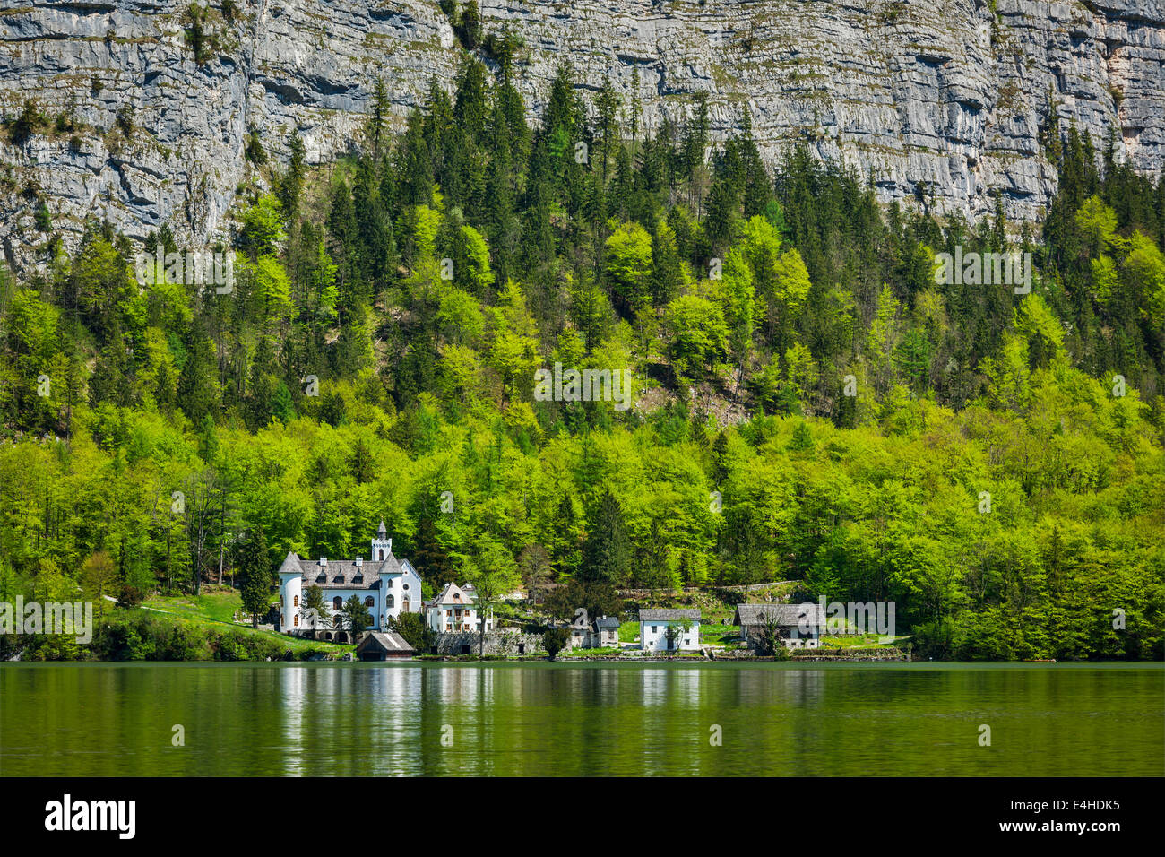 Au Château du lac Hallstätter See en Autriche. Région du Salzkammergut, Autriche Banque D'Images
