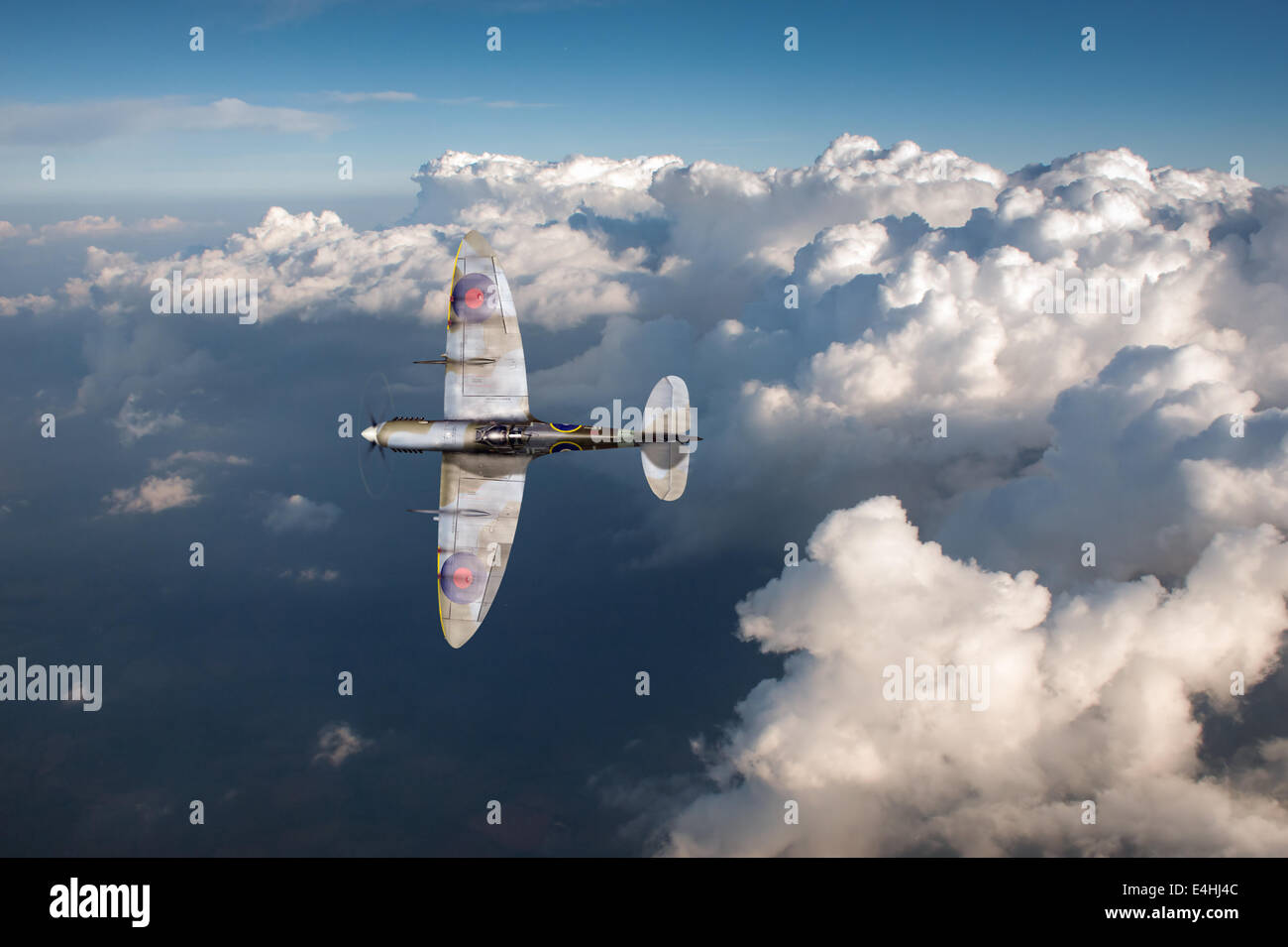 Royal Air Force WWII fighter 'ace'' 'James Edgar Johnnie Johnson a volé en Spitfire MK IX398 au cours de 1943. Banque D'Images