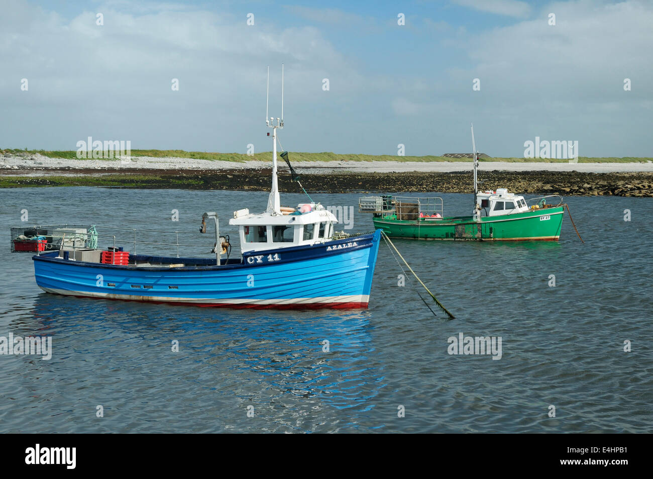 Les bateaux de pêche amarrés dans la baie de Stinky, c Griminis Banque D'Images