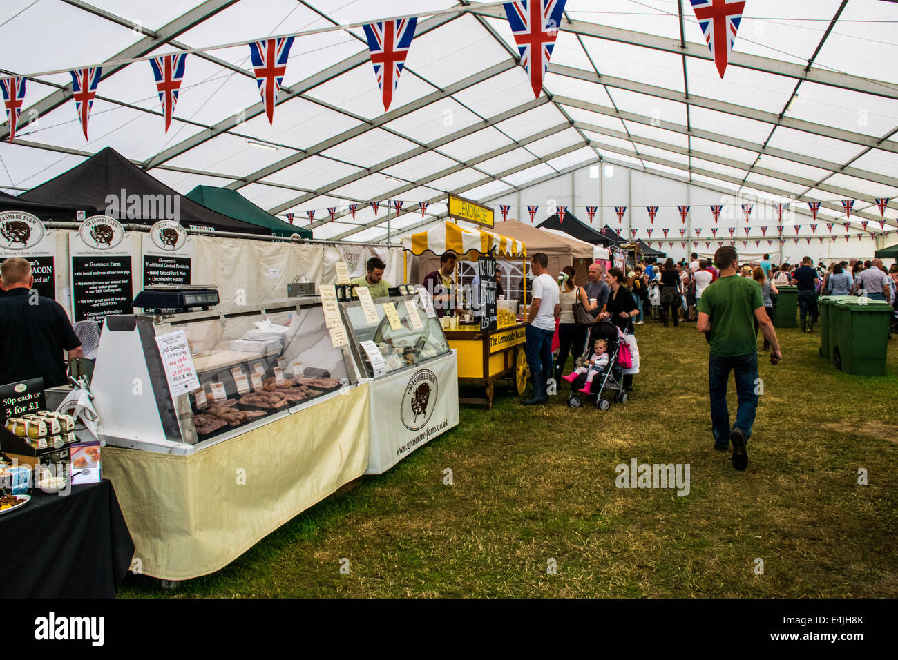 La nourriture tente au Kent County Show, 2014 Banque D'Images